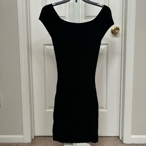 Max Studio Size XS Black Bodycon Off The Shoulder Dress